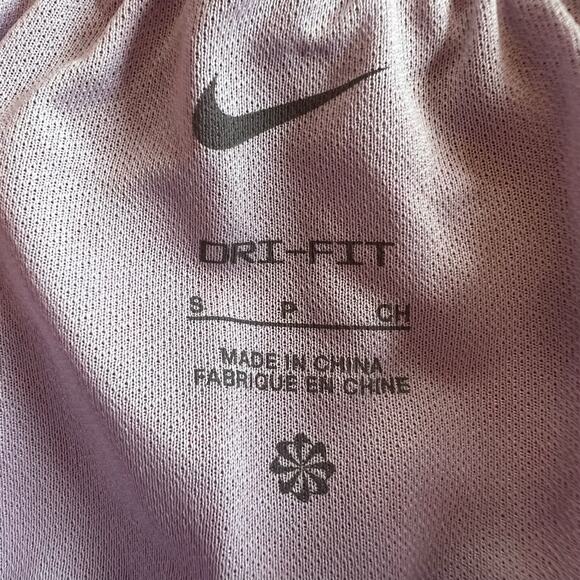 Big Kids' (Girls) Nike Training Shorts Size Small - Picture 3 of 6